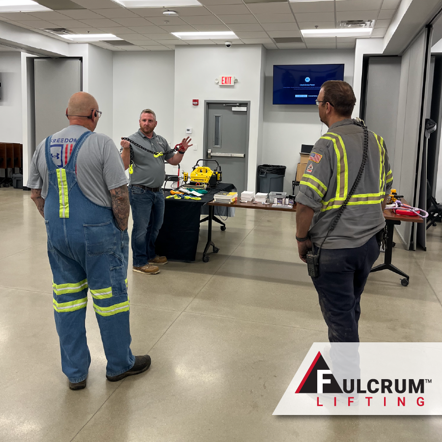 Fulcrum Lifting team conducts rigging training